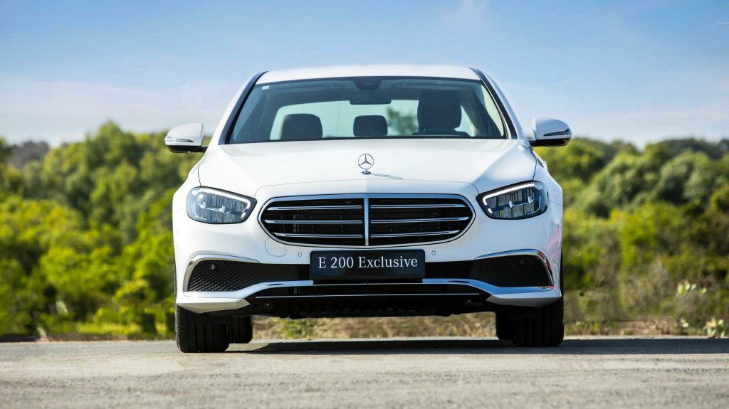 Giá lăn bánh xe Mercedes E200 Exclusive 2022  | Các dòng xe  Mercedes-Benz chính hãng tại Việt Nam