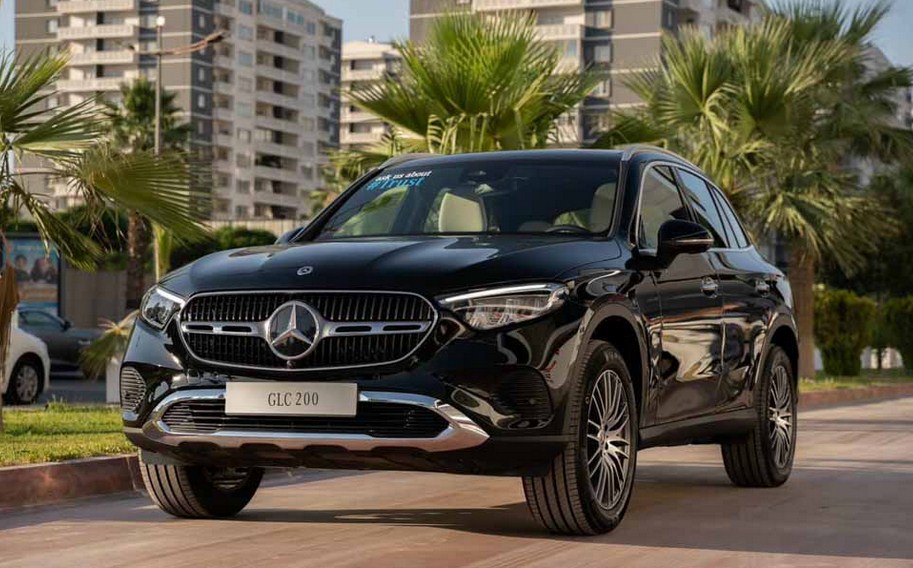 Giá Lăn Bánh Mercedes GLC 200 2026 Tháng 1: SUV Hạng Sang Giá "Mềm" Nhất Thị Trường