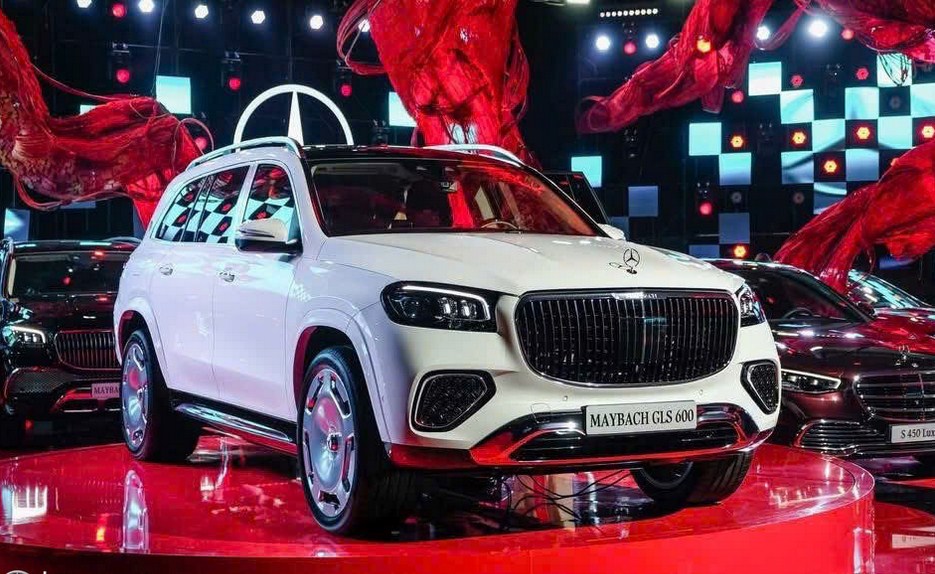 Giá Lăn Bánh Mercedes-Maybach GLS 600 2026 Tháng 1: "Kỳ Quan" SUV Cho Những Đỉnh Cao Mới
